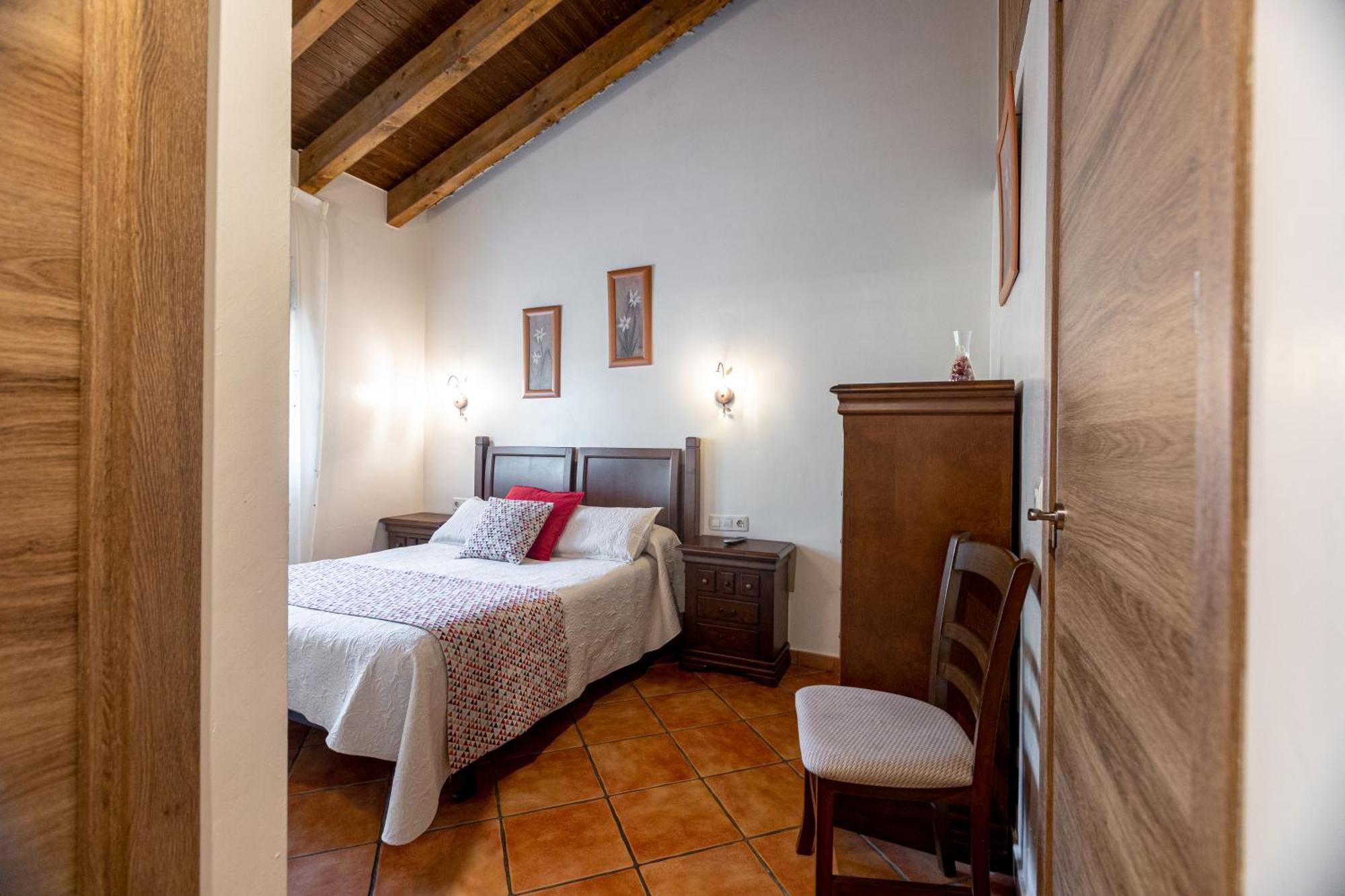 Apartamentos El Pedrayu Onis Bagian luar foto